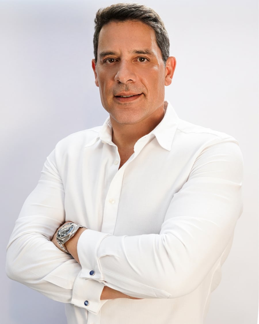 Dr. Tiago Mileu